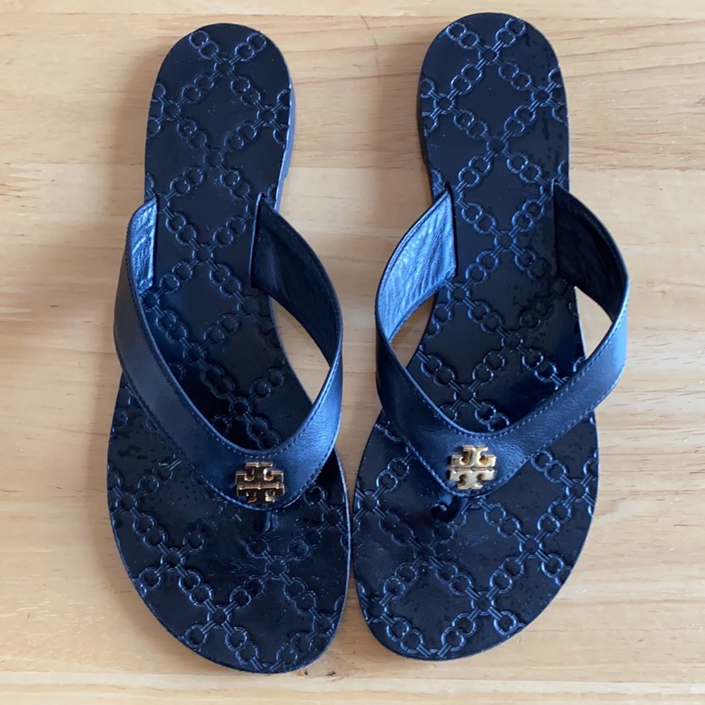 Tory Burch Black Leather Monroe Thong Sandals 9